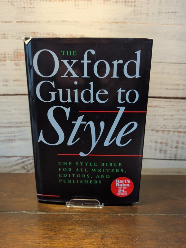 The New Oxford Style Manual by Oxford University Press