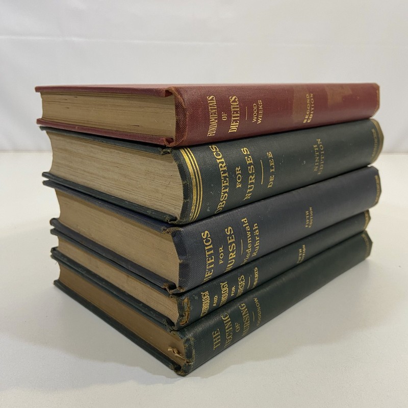 5 Vintage Nursing Saunders HC Various Edition Textbooks Lot Dietetic Obstertric gallery