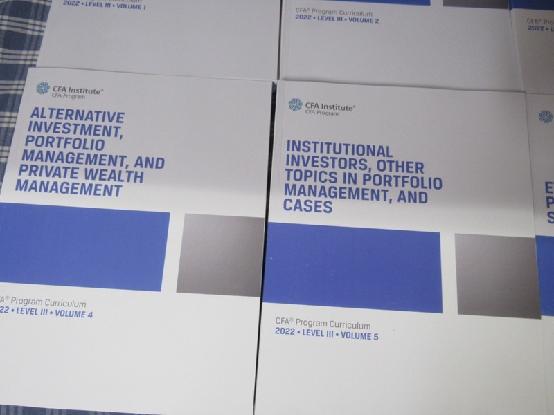 CFA Institute Program Curriculum Level III 2022 Paperback New Open Box FREE SHIP gallery