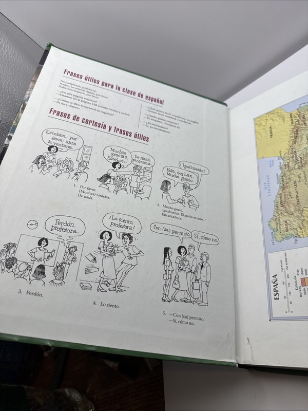 Dos mundos: Comunicacion y comunidad 7th Edition by Magdalena Andrade (Spanish) gallery