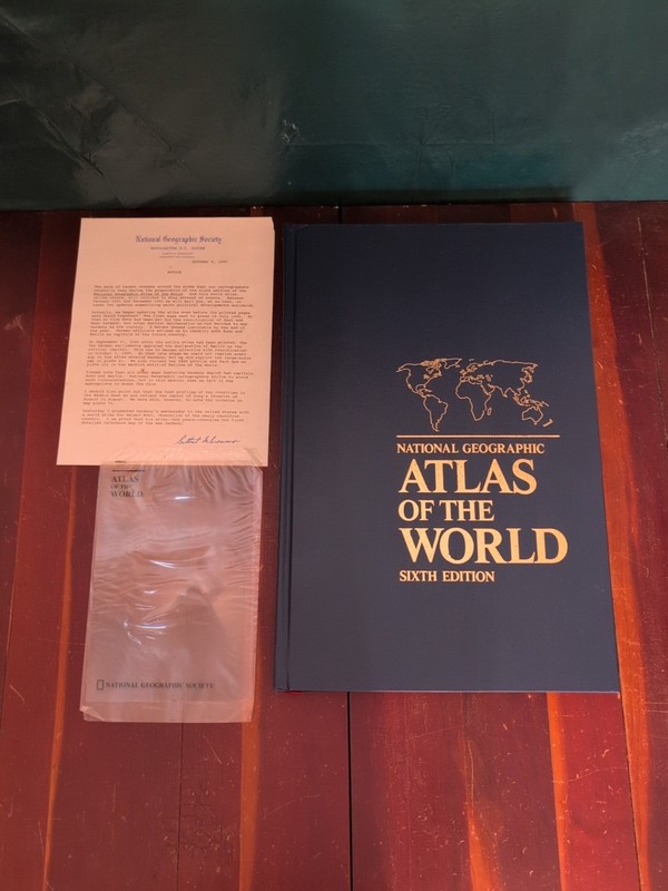 National Graphic Atlas Of The World 6th Edition HB Book 18 1/2 X 12 1/4 X 1 1/4″