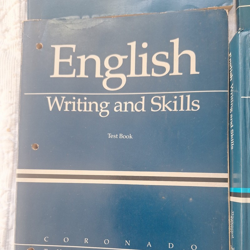 ENGLISH WRITTING & SKIILLS TE Manual & SE test Book & TRB, Student textbook gallery