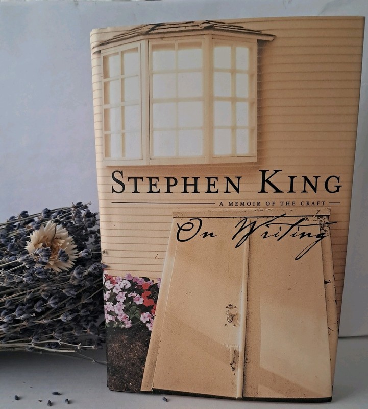 On Writing – Stephen King (2000, HCDJ) 1st Edition First Printing