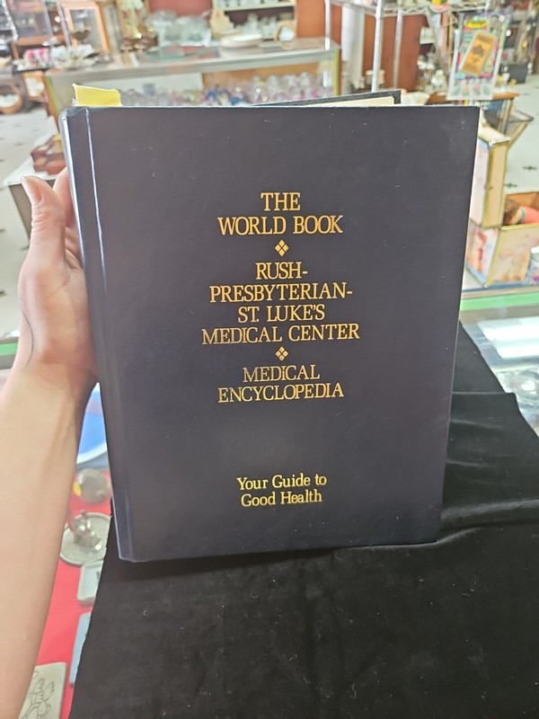 The World Book Medical Encyclopedia by Inc. Staff World Book (1991