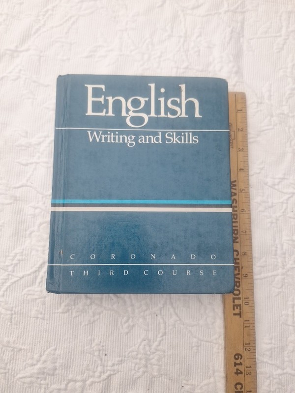 ENGLISH WRITTING & SKIILLS TE Manual & SE test Book & TRB, Student textbook gallery