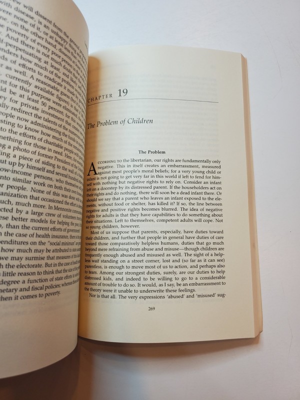 THE LIBERTARIAN IDEA Jan Narveson PB 1988 Temple University Moral Philosophy gallery
