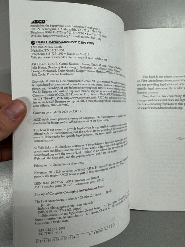 The First Amendment in Schools: A Guide from the First Amen - VERY GOOD gallery