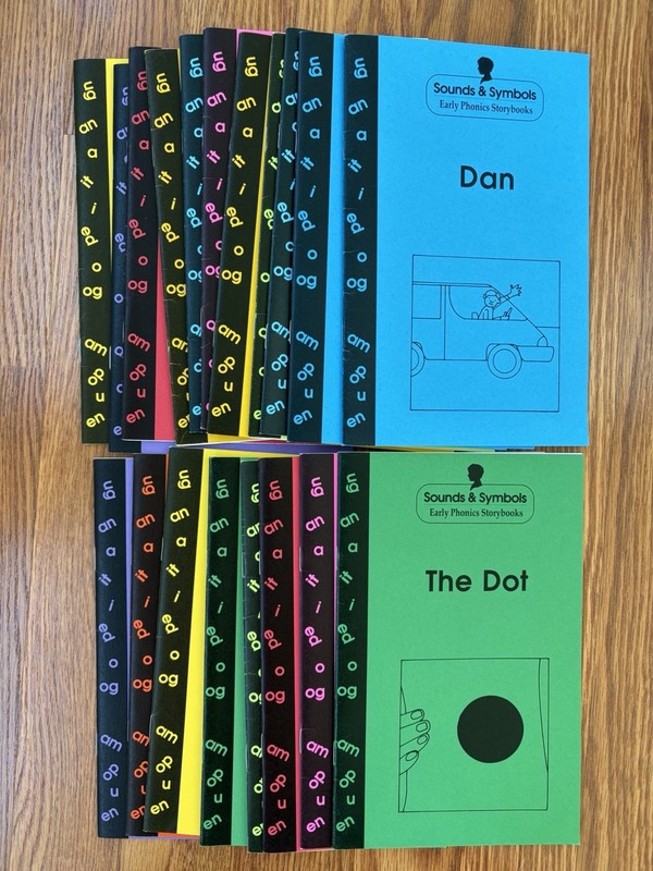 Lot 19 Early Phonics Pamphlet Style Storybooks Calvert Homeschool Textbooks