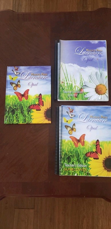 MosDos Press Literature Opal Teachers Addition Sunflower and Daisy Book