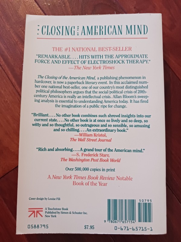 The Closing of the American Mind - Paperback By Bloom, Allan - GOOD gallery