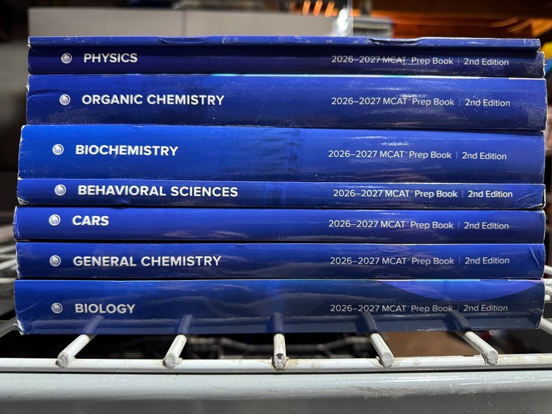 UWorld 2026-2027 MCAT Prep Book – Set Of 8 Books (No Digital Code)