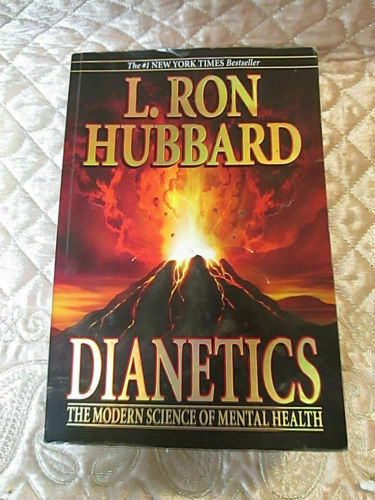 Dianetics The Modern Science of Mental Health L. Ron Hubbard 2007 Scientology PB