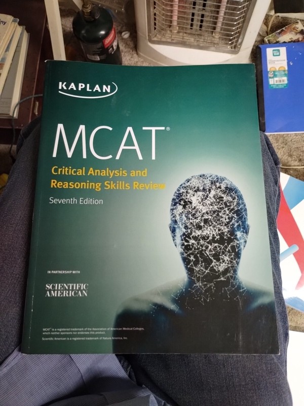 Kaplan 2021-2022 MCAT Critical Analysis and Reasoning Skills Review 7th Edition