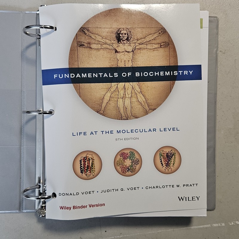 Fundamentals of Biochemistry: Life at – 5th Ed Loose Leaf- Voet Donald -VeryGood