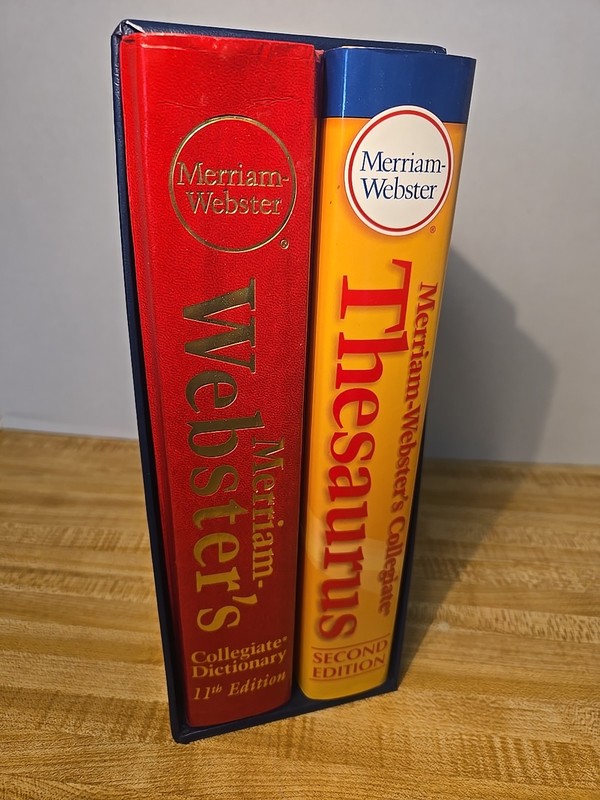 Merriam-Webster’s Collegiate Reference Set 11th Edition