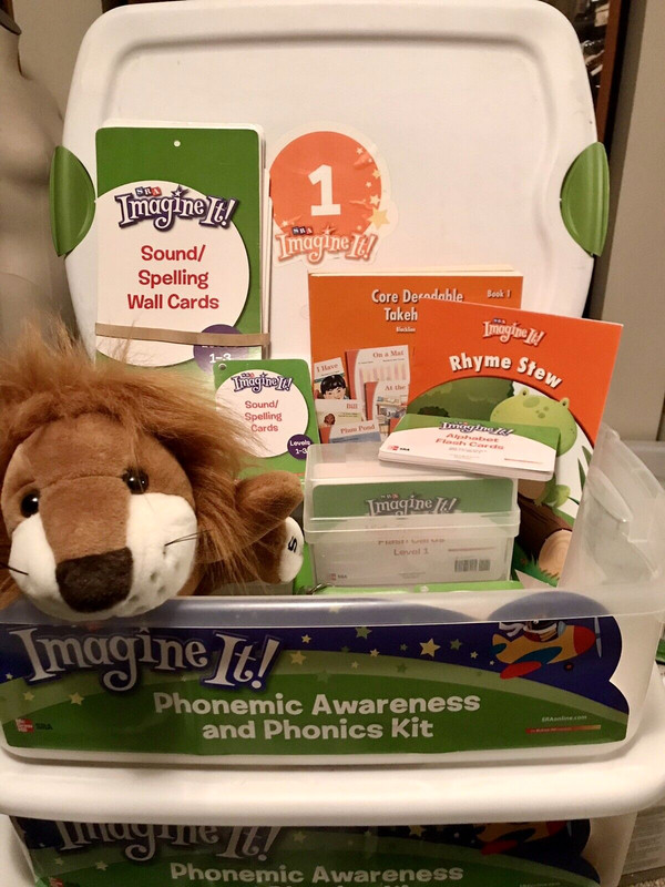 SRA Imagine It! Grade 1 Phonemic Awareness & Phonics Kit Decodable Readers Book