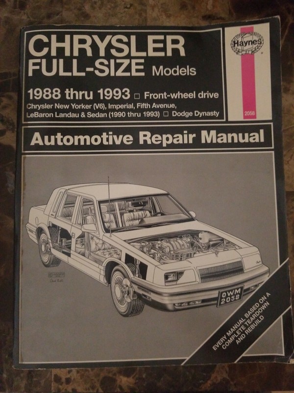 Chrysler Full-Size Models 1988 – 1993 by J. H. Haynes; John Haynes; Larry Warren