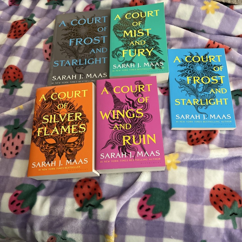 A Court of Thorns And Roses Paperback Books 2-6 (5 books) 4 Paperback 1 Hard
