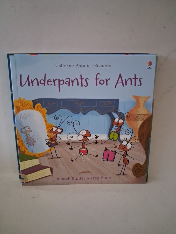 Usborne Phonics Collection 12 Book Box Set Readers Beginner Set gallery