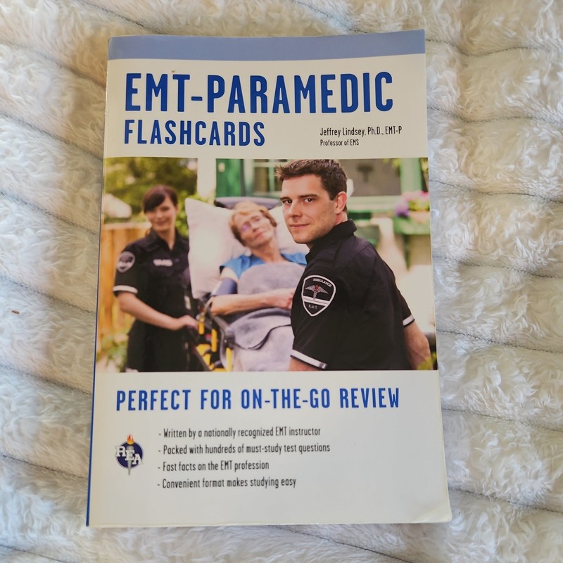 EMT Test Preparation Ser.: EMT-Paramedic Premium by Jeffrey Lindsey (2008,…