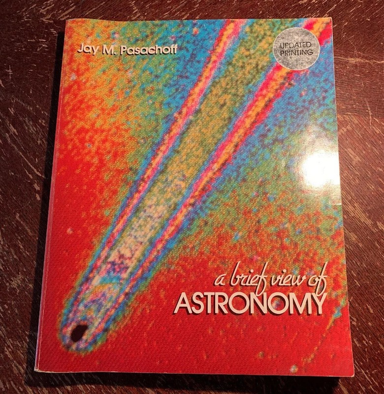 A Brief View of Astronomy (Saunders Golden Sunburst Series) Pasachoff, Jay M.
