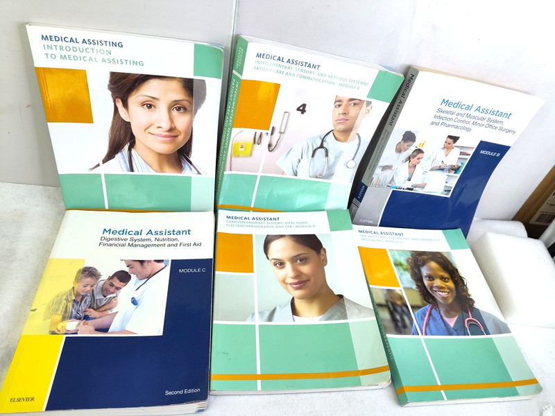 The Medical Assistant 6 Book Lot Sauders Elsevier Introduction Module A,B,C,D,&G