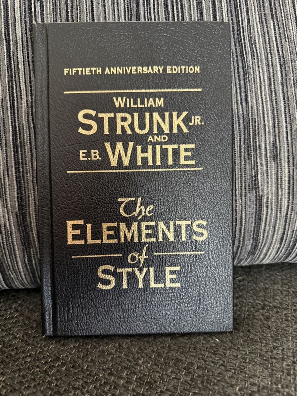 Elements of Style by E. B. White and William Strunk Jr. (2008, Hardcover)