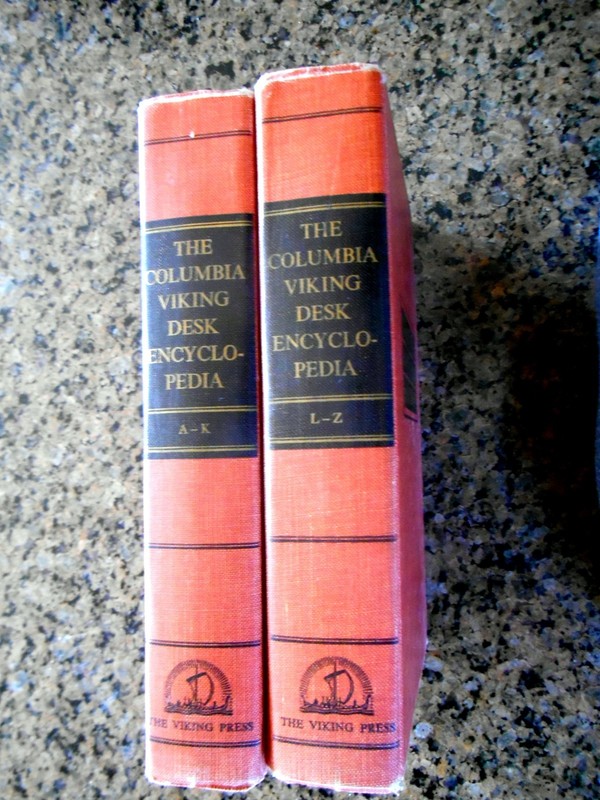 The Columbia-Viking Desk Encyclopedia by William Bridgwater (1953, Hardcover)