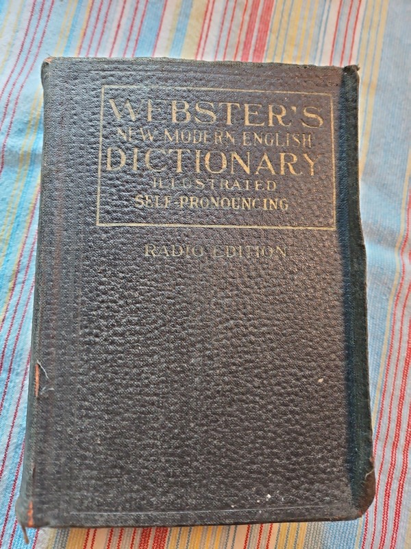 Vintage 1923 Webster’s New Modern English Dictionary
