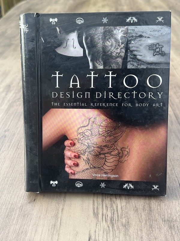 Tattoo Design, The Essential Reference for Body Art by Vince Hemingson 1st Edit
