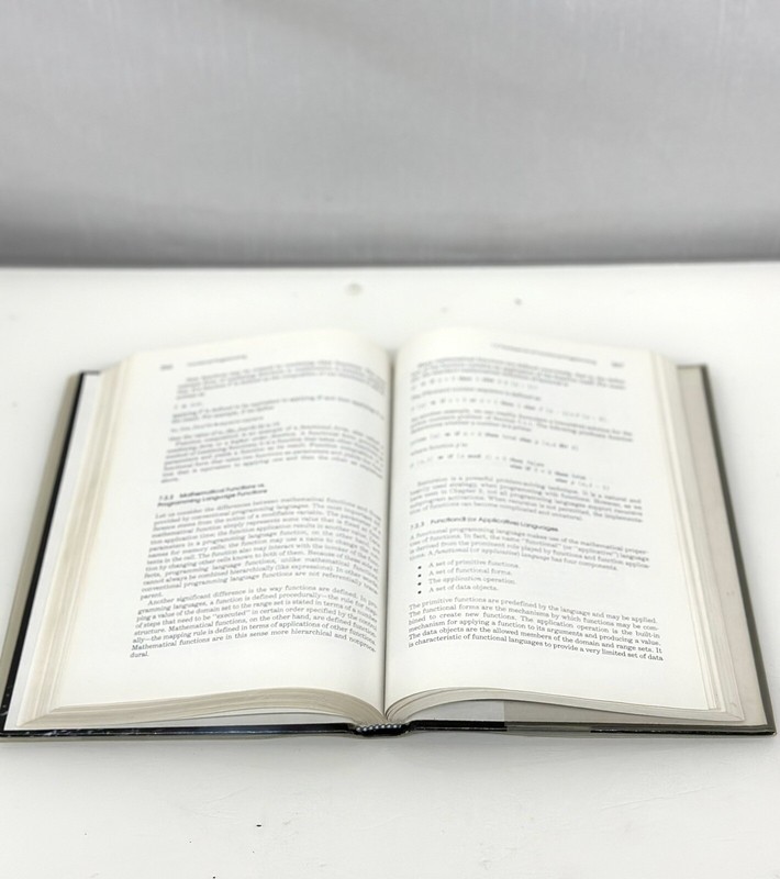 Programming Language Concepts (2nd edition) by Carlo Ghezzi & Mehdi Jazayeri gallery