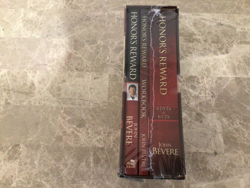 Honor's Reward John Bevere Boxed Set, 4 DVD’s, 6 CD’s, HC Book, PB Workbook gallery