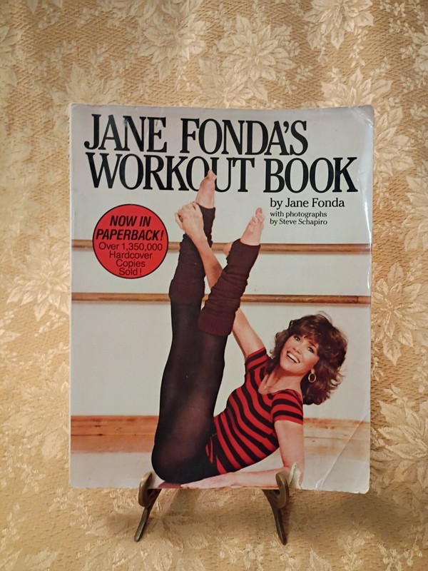 Jane Fonda’s Workout Book 1982 Paperback Fitness Exercise Steve Schapiro Book