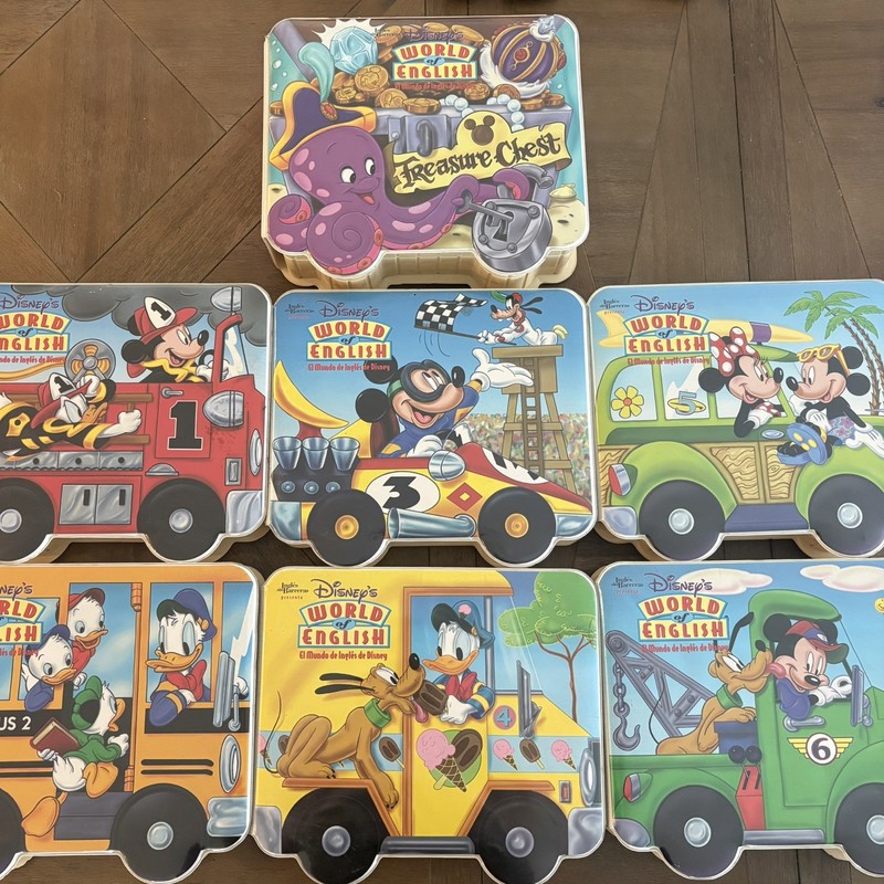 Disney World of English Set of 6 Video Cassettes Chapters 1-6 InglésSin Barreras