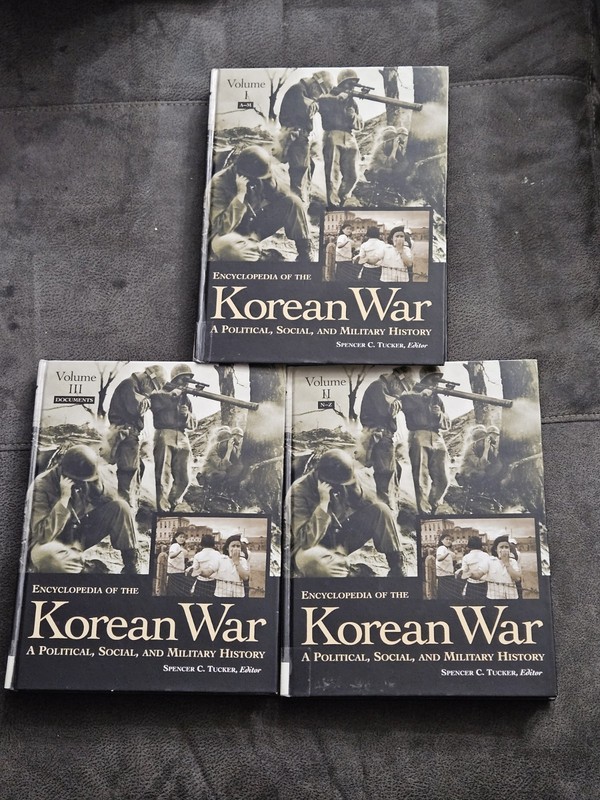 Encyclopedia of the Korean War (1, 2, & 3 Volumes) Complete Hardcover Set Tucker