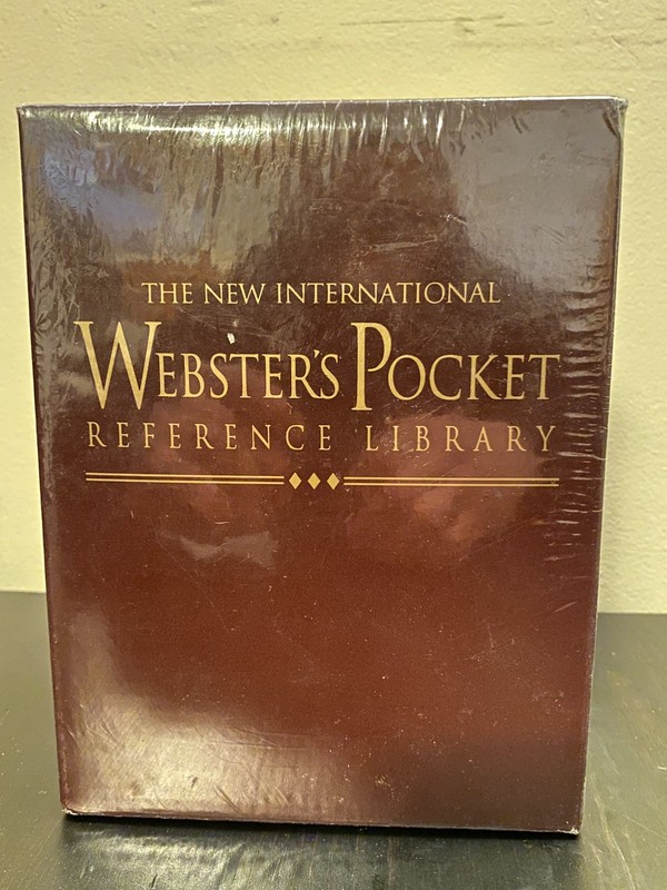 New International Webster’s Pocket Dictionary Library Trident Press NIP 1997