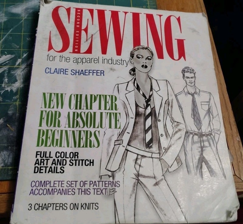 Fashion Ser.: Sewing for the Apparel Industry by Claire Shaeffer 2011 Used