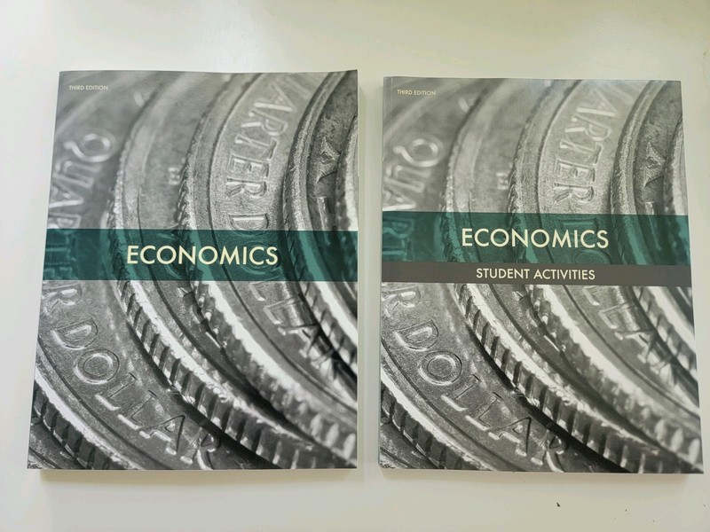 BJU Press Economics Textbook Student Activity 12th grade – Like New
