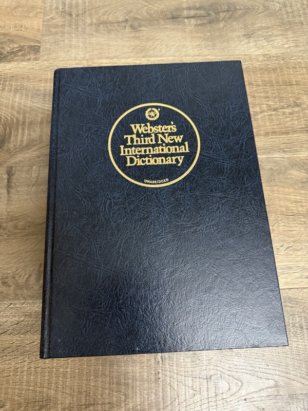 Webster’s Third New International Dictionary (1993) Unabridged With Dust Jacket