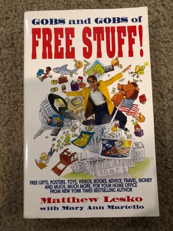 Gobs and Gobs of Free Stuff Paperback Matthew Lesko