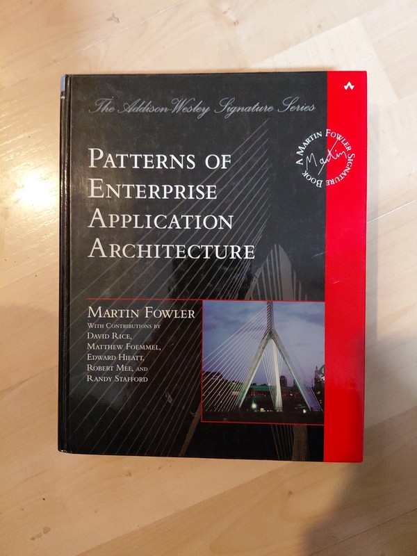 Patterns of Enterprise Application Architecture by Martin Fowler HC Very Good