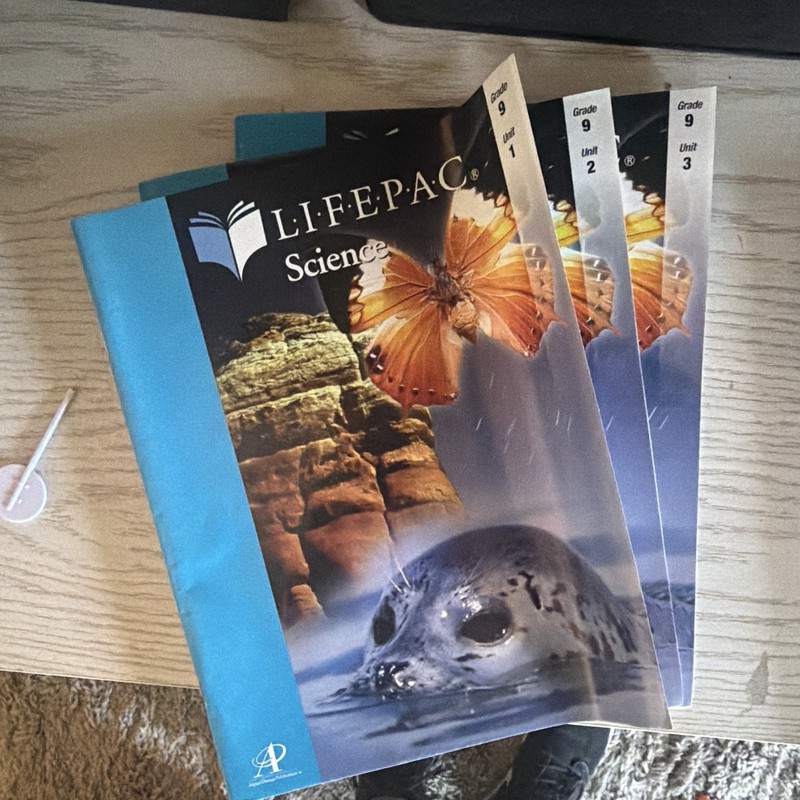 LIFEPAC Science Grade 9 Homeschool Curriculum Kit w/ Teacher’s Edition + Test