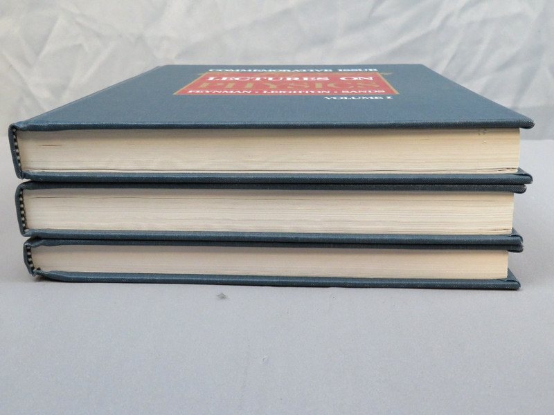 Feynman Lectures on Physics 1989 Commemorative 3 Vol Box Set HC Slip case gallery