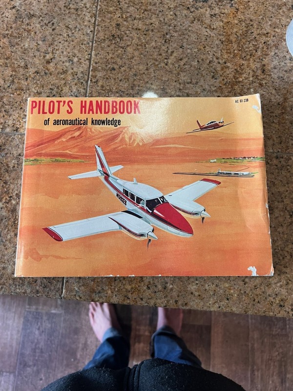 pilots handbook aeronautical knowledge