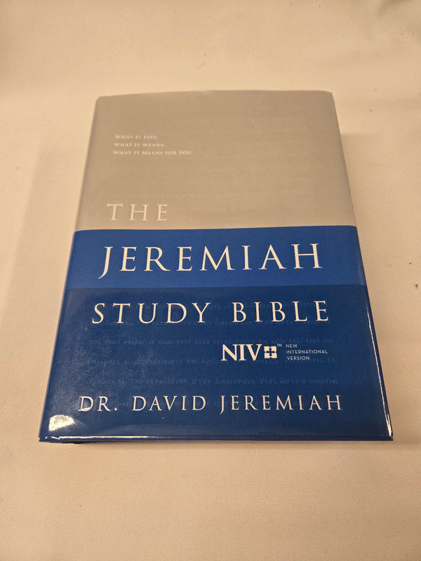 2016 The Jeremiah Study Bible NIV New International Version Dr. David Jeremiah