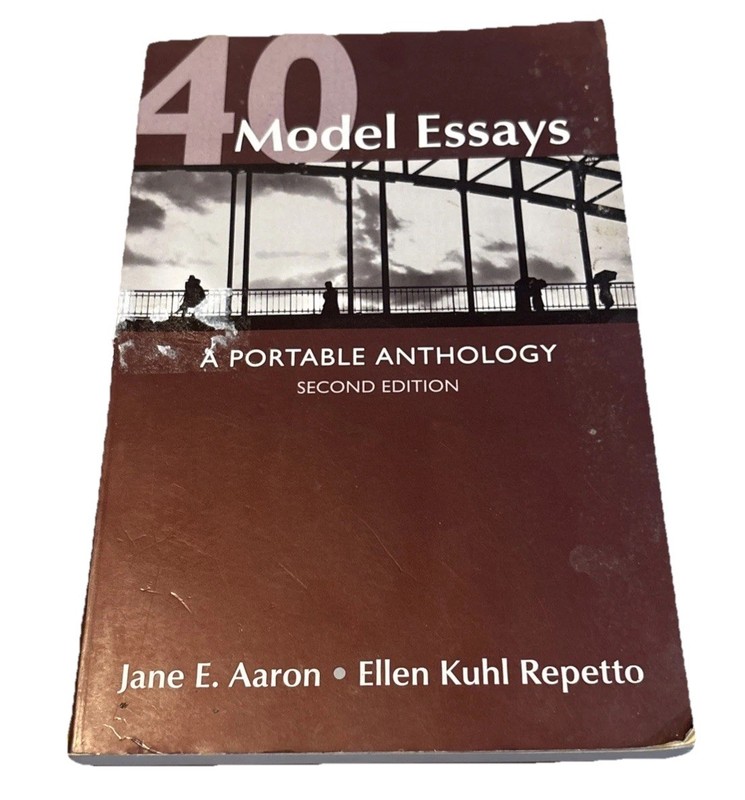 40 Model Essays A Portable Anthology Second Edition 2013 PB Good