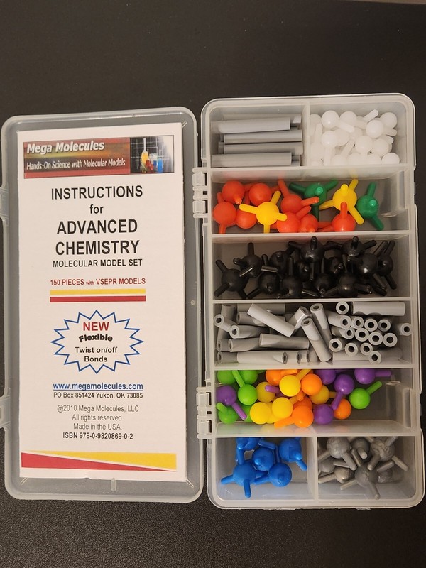 Mega Molecules Advanced Chemistry Molecular Model Set - Lightweight & Like New!