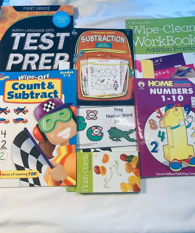 Lot of 5 PreK-First Grade Workbooks Numbers Adding/Subtracting Flashcards. D2