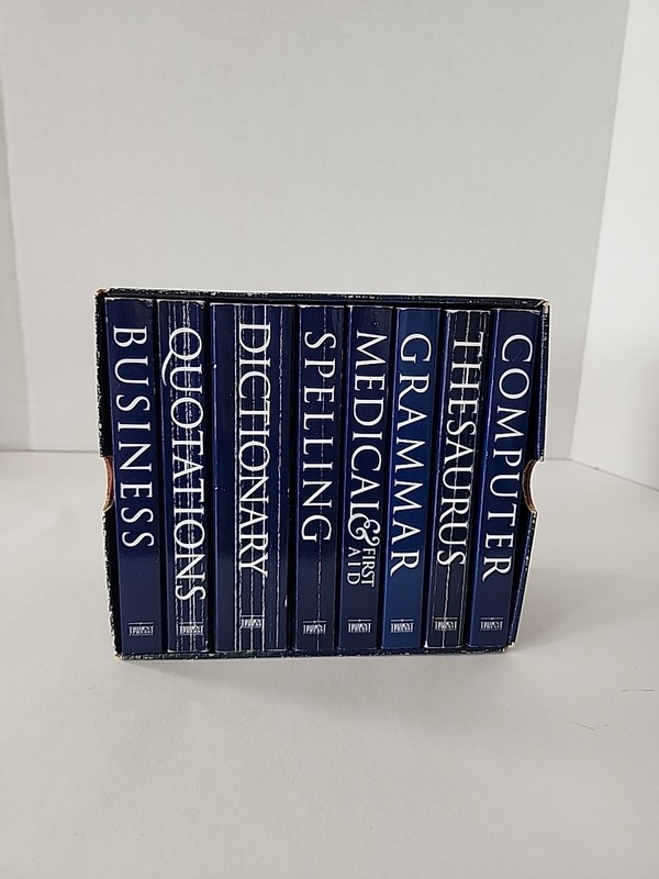The New International WEBSTER’S POCKET REFERENCE LIBRARY 8 Book Box Set Revised