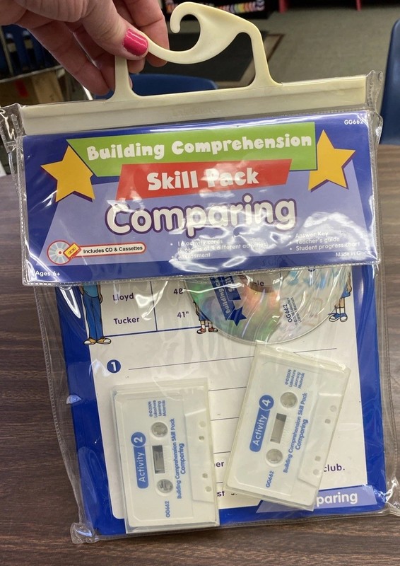 Lakeshore Learning “COMPARING” Building Comprehension Skill Pack
